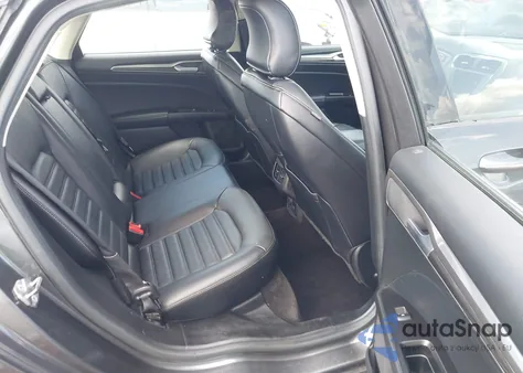 2017 Ford Fusion Hybrid Se z USA, uszkodzony, nr VIN 3FA6P0LU3HR260558